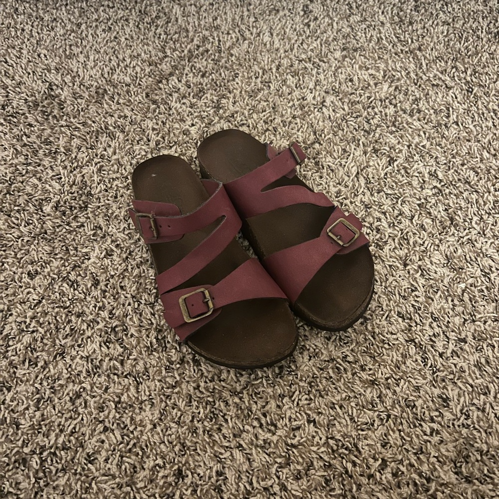 Strapped Sandals - Picture 3 of 3
